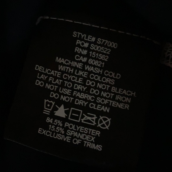 CLEARANCE Sunice women’s pullover - Picture 8 of 9